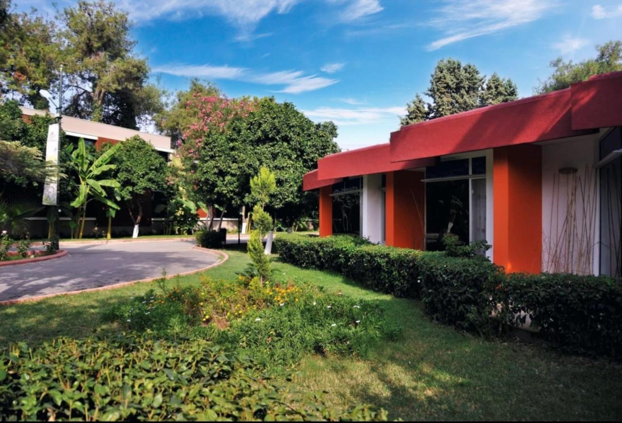 אדאנה Cetinel Otel מראה חיצוני תמונה